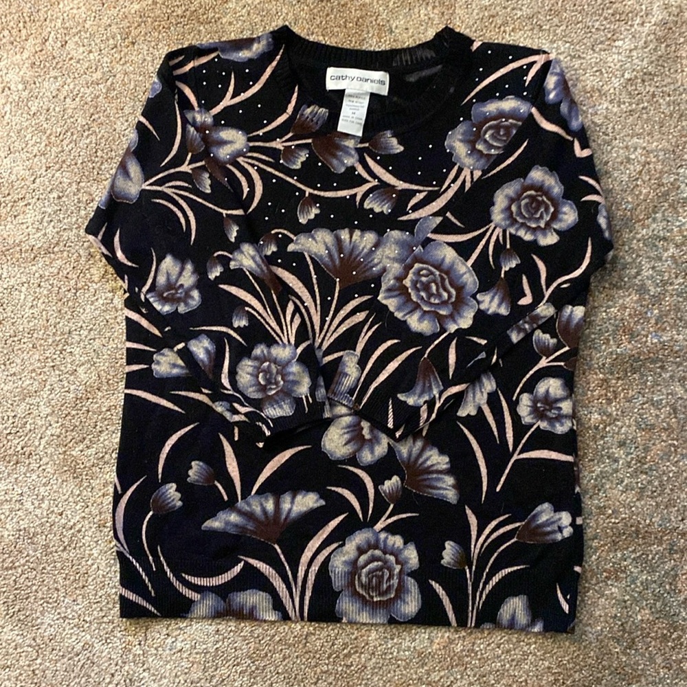 Cathy Daniels light weight floral sweater